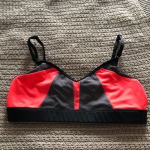 ALO Yoga Trace 2 Bra
